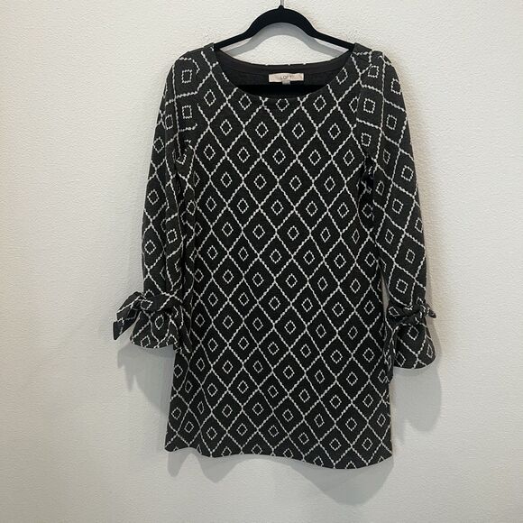 LOFT Dress Womens Size S Gray White Diamond Tie Cuff Sleeve Shift Mini Office - Picture 1 of 7